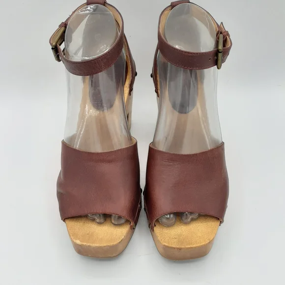 Lucky Brown Nelora Retro Boho Leather Upper Wooden Platform Heel - Picture 7 of 13